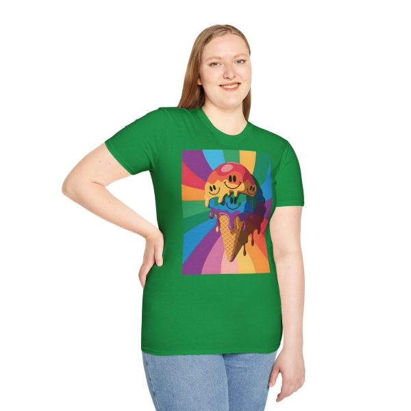 Tshirt Drapeau LGBT trois cônes de glace avec garnitures différentes design amusant et coloré pour célébrer la diversité LGBTQ+ t-shirt - Image 89