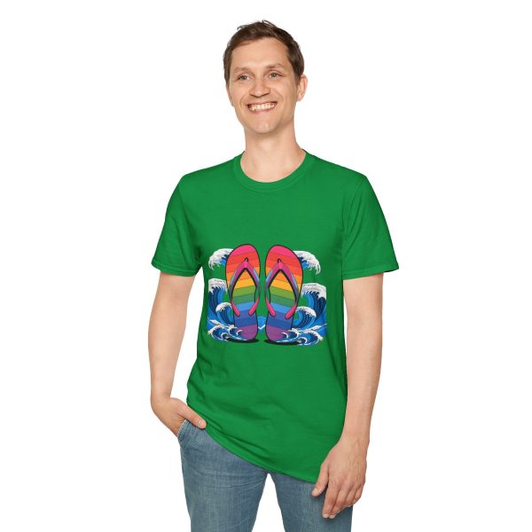 Tshirt LGBT+ tongs flottant dans l'eau design coloré et décontracté pour célébrer la fierté LGBTQ+ et l'amour universel shirt t-shirt - Image 91