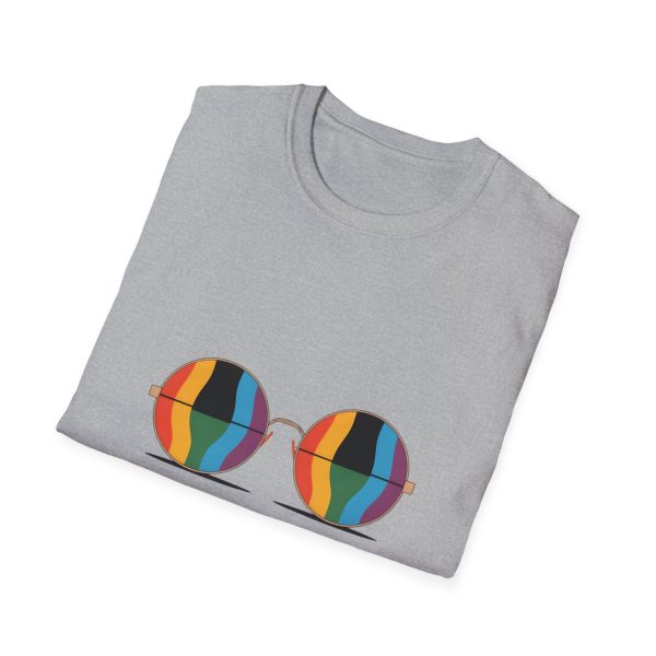 Tshirt Drapeau LGBT paire de lunettes sur fond noir design stylé et vibrant pour sensibilisation et soutien LGBTQ+ shirt t-shirt - Image 28