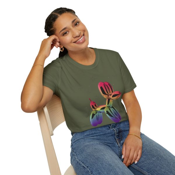 Tshirt LGBTQ+ ballon chien coloré sur fond noir design fun et éclatant pour célébrer la fierté LGBT+ et diversité des genres shirt t-shirt - Image 70