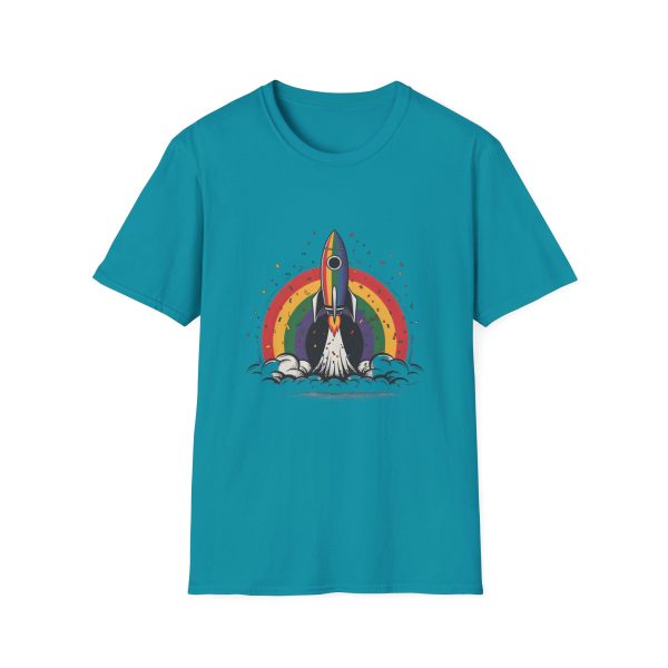 Tshirt LGBT+ fusée avec arc-en-ciel en arrière-plan design futuriste et coloré pour fierté et soutien à la communauté LGBTQ+ shirt t-shirt - Image 97