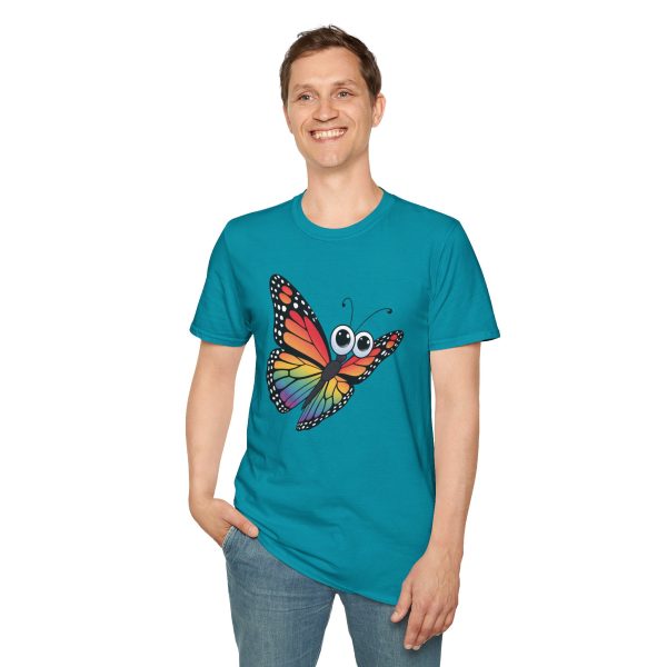 Tshirt Drapeau LGBT papillon coloré avec grands yeux sur fond noir design original et stylé pour sensibilisation à la fierté LGBTQ+ t-shirt - Image 103