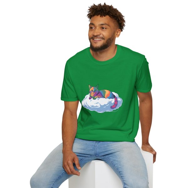 Tshirt Drapeau LGBT chat allongé sur un nuage design mignon et poétique pour sensibilisation et inclusion LGBTQ+ shirt t-shirt - Image 96