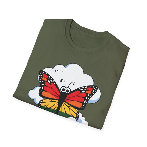 Tshirt Drapeau LGBT papillon assis sur un nuage dans le ciel design poétique et coloré pour sensibilisation et fierté LGBTQ+ shirt t-shirt - Image 64