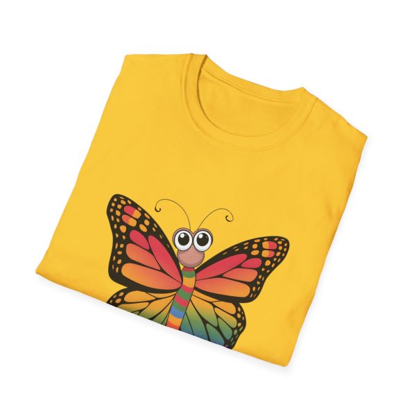 Tshirt LGBTQ+ papillon coloré avec grands yeux sur fond noir design vibrant et amusant pour célébrer la diversité LGBTQ+ shirt t-shirt - Image 52