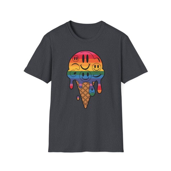 Tshirt LGBT+ cônes de glace avec visages souriants design amusant et mignon pour sensibilisation à la diversité et inclusion LGBTQ+ t-shirt