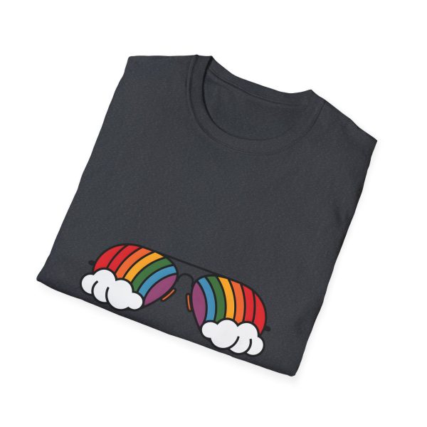 Tshirt Drapeau LGBT lunettes avec arc-en-ciel design amusant et stylé pour sensibilisation et soutien à la communauté LGBTQ+ shirt t-shirt - Image 4