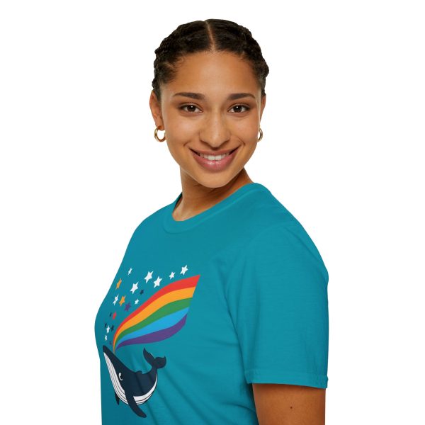 Tshirt LGBTQ+ baleine avec arc-en-ciel et étoiles design magique et coloré pour soutenir la diversité et inclusion LGBTQ+ shirt t-shirt - Image 105