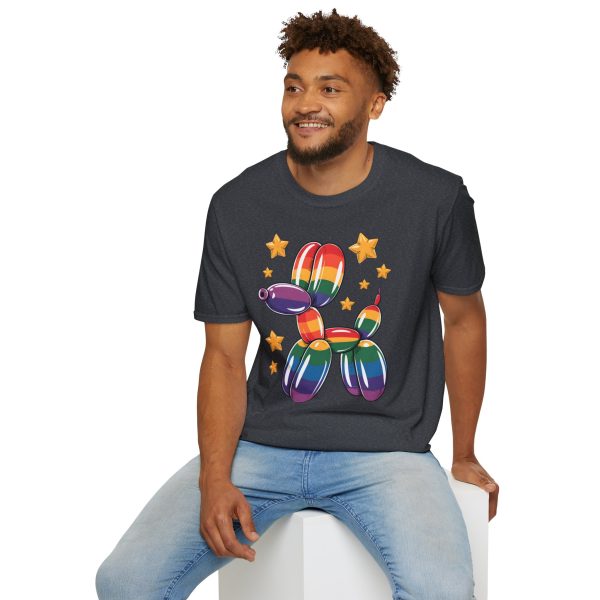 Tshirt Drapeau LGBT ballon en forme de chien avec étoiles design amusant et coloré pour soutien à la communauté LGBTQ+ et diversité t-shirt - Image 12