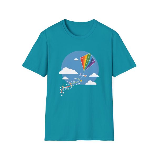 Tshirt LGBT+ cerf-volant avec queue arc-en-ciel volant dans le ciel design joyeux et coloré pour fierté LGBTQ+ shirt t-shirt - Image 97