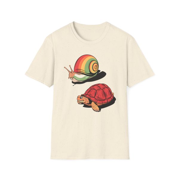 Tshirt Drapeau LGBT escargot et tortue sur fond noir design amusant pour sensibilisation et soutien à la diversité LGBTQ+ shirt t-shirt - Image 37