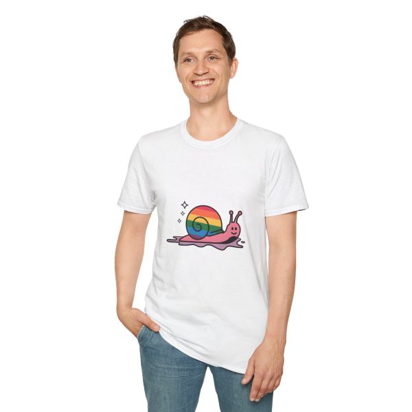 Tshirt Drapeau LGBT escargot avec coquille arc-en-ciel design amusant et coloré pour sensibilisation LGBTQ+ et fierté shirt t-shirt - Image 19