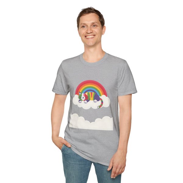 Tshirt LGBTQ+ chat dormant sur un nuage avec arc-en-ciel en arrière-plan design mignon et apaisant pour fierté LGBTQ+ shirt t-shirt - Image 31