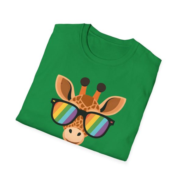 Tshirt LGBT+ girafe avec lunettes de soleil et rayure arc-en-ciel design humoristique et stylé pour fierté et soutien LGBTQ+ shirt t-shirt - Image 88