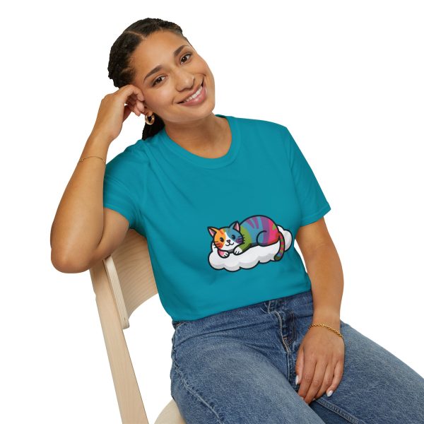 Tshirt LGBTQ+ chat allongé sur un nuage design mignon et apaisant pour célébrer l'amour et la diversité dans la communauté LGBTQ+ t-shirt - Image 106