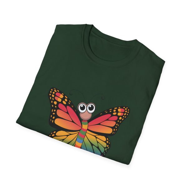 Tshirt LGBTQ+ papillon coloré avec grands yeux sur fond noir design vibrant et amusant pour célébrer la diversité LGBTQ+ shirt t-shirt - Image 76