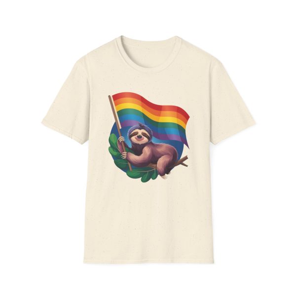 Tshirt Drapeau LGBT paresseux tenant un drapeau arc-en-ciel design amusant et mignon pour sensibilisation et inclusion LGBTQ+ shirt t-shirt - Image 37