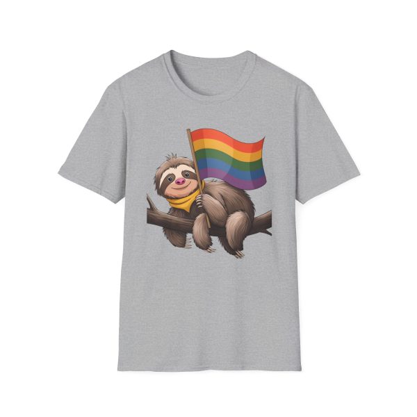 Tshirt Drapeau LGBT paresseux tenant un drapeau arc-en-ciel sur une branche design amusant pour soutien et sensibilisation LGBTQ+ t-shirt - Image 25