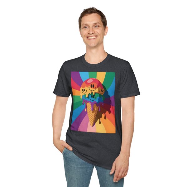 Tshirt Drapeau LGBT trois cônes de glace avec garnitures différentes design amusant et coloré pour célébrer la diversité LGBTQ+ t-shirt - Image 7