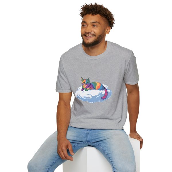 Tshirt Drapeau LGBT chat allongé sur un nuage design mignon et poétique pour sensibilisation et inclusion LGBTQ+ shirt t-shirt - Image 36