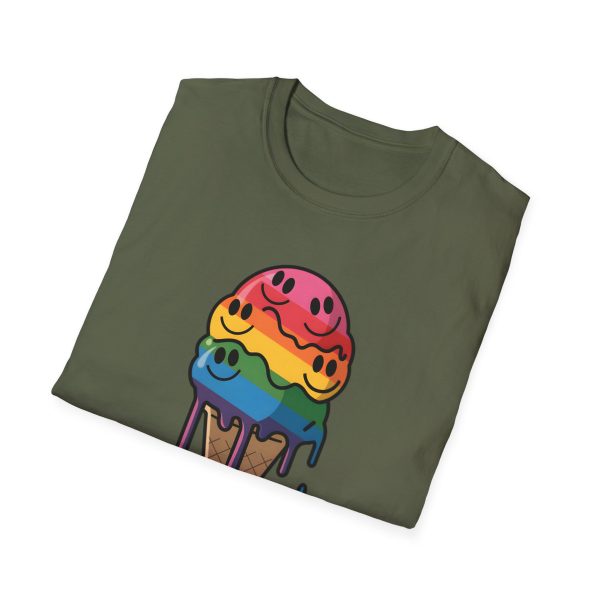 Tshirt Drapeau LGBT glace arc-en-ciel avec visages souriants design ludique et coloré pour célébrer la diversité et inclusion LGBTQ+ t-shirt - Image 64