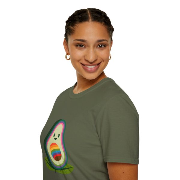 Tshirt Drapeau LGBT avocat avec rayure arc-en-ciel design amusant et original pour soutien à la communauté LGBTQ+ et fierté shirt t-shirt - Image 69