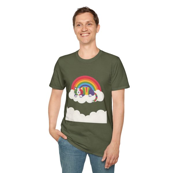 Tshirt LGBTQ+ chat dormant sur un nuage avec arc-en-ciel en arrière-plan design mignon et apaisant pour fierté LGBTQ+ shirt t-shirt - Image 67