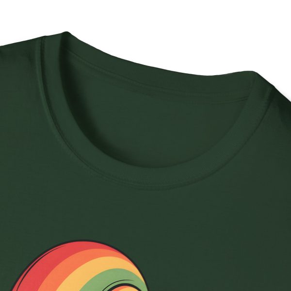 Tshirt Drapeau LGBT escargot et tortue sur fond noir design amusant pour sensibilisation et soutien à la diversité LGBTQ+ shirt t-shirt - Image 75