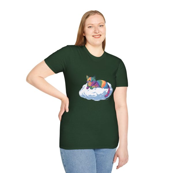 Tshirt Drapeau LGBT chat allongé sur un nuage design mignon et poétique pour sensibilisation et inclusion LGBTQ+ shirt t-shirt - Image 77