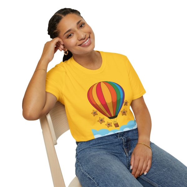 Tshirt LGBTQ+ montgolfière avec étoiles design coloré pour sensibilisation et soutien à la communauté LGBT+ et égalité shirt t-shirt - Image 58