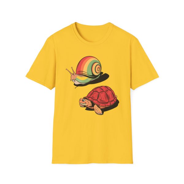 Tshirt Drapeau LGBT escargot et tortue sur fond noir design amusant pour sensibilisation et soutien à la diversité LGBTQ+ shirt t-shirt - Image 49