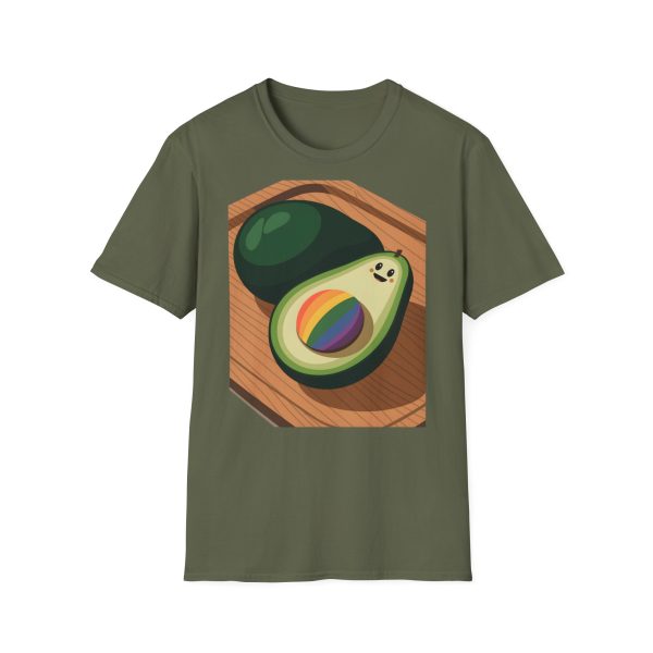 Tshirt Drapeau LGBT avocat sur planche à découper avec arc-en-ciel design original et coloré pour soutien à la communauté LGBTQ+ t-shirt - Image 61