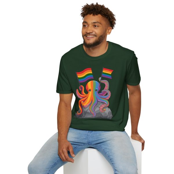 Tshirt LGBTQ+ pieuvre tenant un drapeau arc-en-ciel sur un rocher design vibrant et stylé pour sensibilisation et inclusion LGBTQ+ t-shirt - Image 84