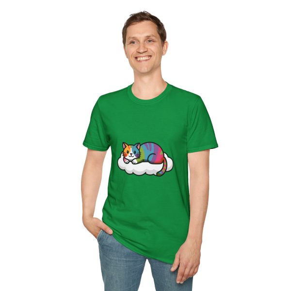 Tshirt LGBTQ+ chat allongé sur un nuage design mignon et apaisant pour célébrer l'amour et la diversité dans la communauté LGBTQ+ t-shirt - Image 91