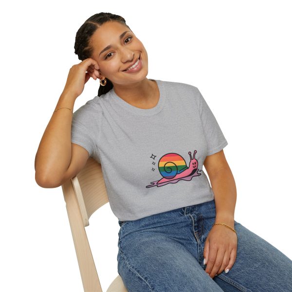 Tshirt Drapeau LGBT escargot avec coquille arc-en-ciel design amusant et coloré pour sensibilisation LGBTQ+ et fierté shirt t-shirt - Image 34