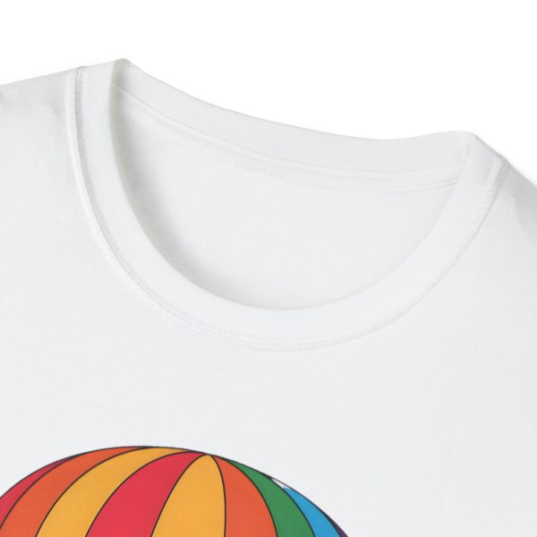 Tshirt LGBTQ+ montgolfière avec étoiles design coloré pour sensibilisation et soutien à la communauté LGBT+ et égalité shirt t-shirt - Image 15