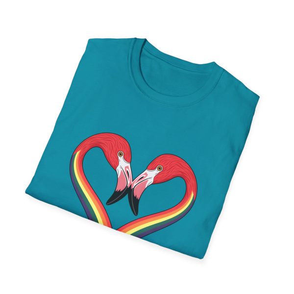 Tshirt LGBT+ flamants roses formant un coeur design symbolique pour célébration de l'amour et fierté LGBTQ+ et diversité shirt t-shirt - Image 100