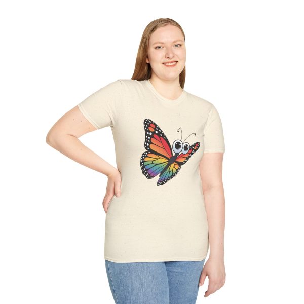 Tshirt Drapeau LGBT papillon coloré avec grands yeux sur fond noir design original et stylé pour sensibilisation à la fierté LGBTQ+ t-shirt - Image 41