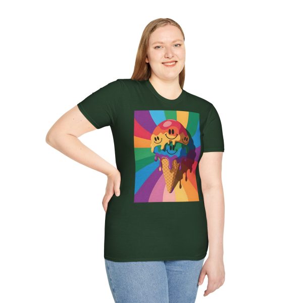 Tshirt Drapeau LGBT trois cônes de glace avec garnitures différentes design amusant et coloré pour célébrer la diversité LGBTQ+ t-shirt - Image 77