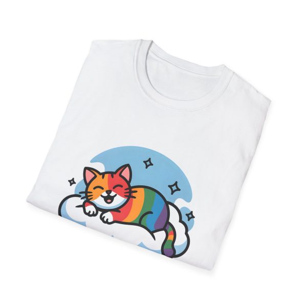 Tshirt Drapeau LGBT chat dormant sur un nuage design mignon et apaisant pour fierté LGBTQ+ et inclusion universelle shirt t-shirt - Image 16