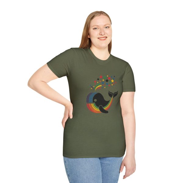 Tshirt LGBT+ baleine sautant hors d'un arc-en-ciel design magique et coloré pour célébrer la fierté et diversité LGBTQ+ shirt t-shirt - Image 65