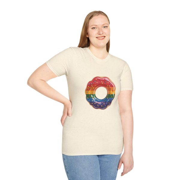 Tshirt Drapeau LGBT donut arc-en-ciel avec paillettes sur fond noir design coloré et amusant pour célébrer la diversité LGBTQ+ shirt t-shirt - Image 41