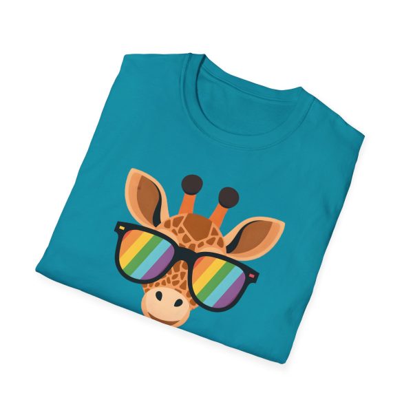 Tshirt LGBT+ girafe avec lunettes de soleil et rayure arc-en-ciel design humoristique et stylé pour fierté et soutien LGBTQ+ shirt t-shirt - Image 100