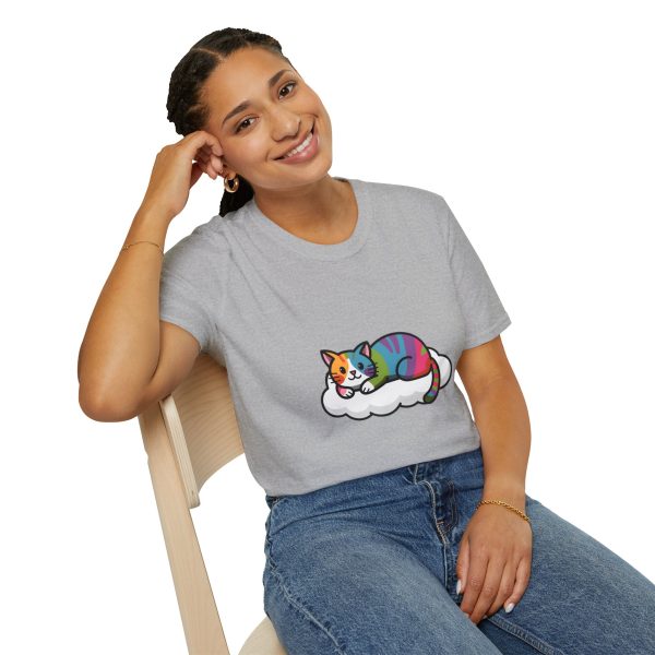 Tshirt LGBTQ+ chat allongé sur un nuage design mignon et apaisant pour célébrer l'amour et la diversité dans la communauté LGBTQ+ t-shirt - Image 34