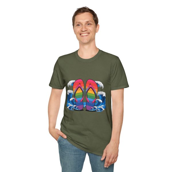 Tshirt LGBT+ tongs flottant dans l'eau design coloré et décontracté pour célébrer la fierté LGBTQ+ et l'amour universel shirt t-shirt - Image 67