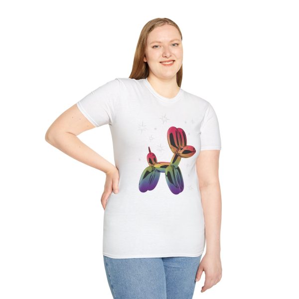 Tshirt LGBTQ+ ballon chien coloré sur fond noir design fun et éclatant pour célébrer la fierté LGBT+ et diversité des genres shirt t-shirt - Image 17