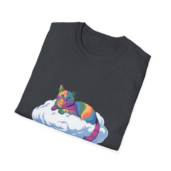 Tshirt Drapeau LGBT chat allongé sur un nuage design mignon et poétique pour sensibilisation et inclusion LGBTQ+ shirt t-shirt - Image 4