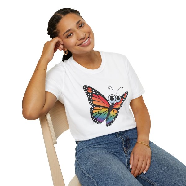 Tshirt Drapeau LGBT papillon coloré avec grands yeux sur fond noir design original et stylé pour sensibilisation à la fierté LGBTQ+ t-shirt - Image 22