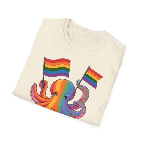 Tshirt LGBTQ+ pieuvre tenant un drapeau arc-en-ciel sur un rocher design vibrant et stylé pour sensibilisation et inclusion LGBTQ+ t-shirt - Image 40