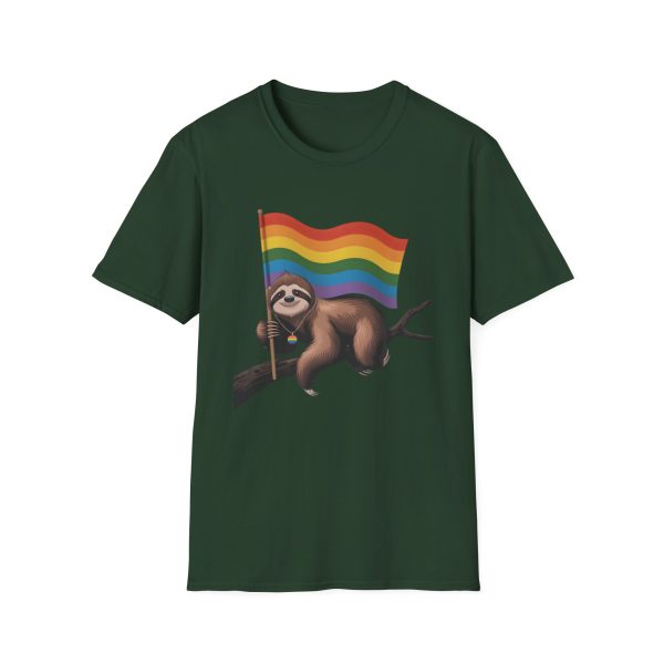 Tshirt Drapeau LGBT paresseux tenant un drapeau arc-en-ciel sur une branche design amusant et coloré pour sensibilisation LGBTQ+ t-shirt - Image 73